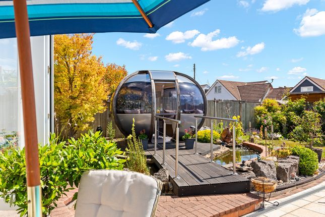 6, Top Dartford Road, Swanley photo 3