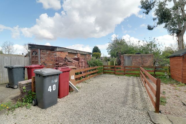 40 Pasture Road, Barton-Upon-Humber photo 2