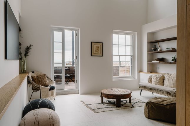 300164 - Marine Terrace_Flat 5_Hig Res-13.Jpg