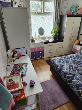 Flat for sale in St. Albans Terrace, Manchester