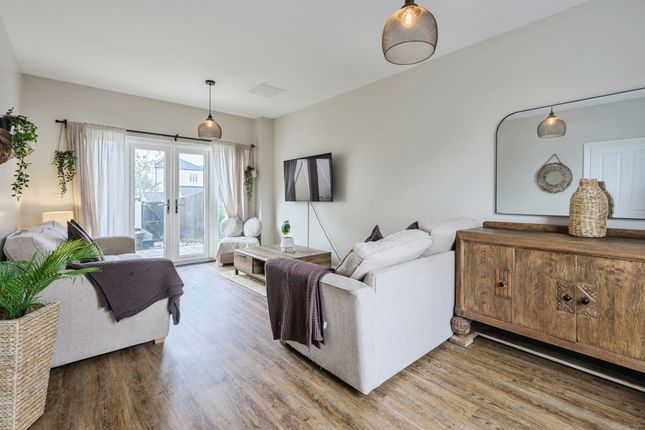 56, Pegasus Place, Plymouth photo 2