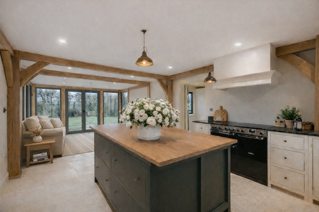 1 Cottage Farm, Vine House, Brenchley Road, Horsmonden photo 4