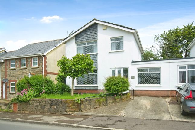 Link-detached house for sale in Groesfaen, Pontyclun