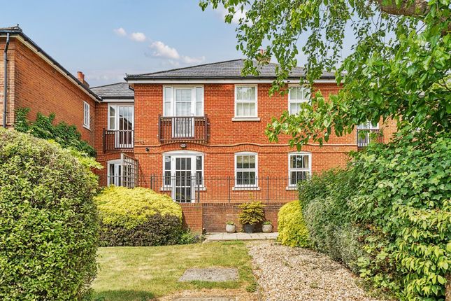 Flat 4, Victoria Place, 21 Police Station Road, West Malling photo 3