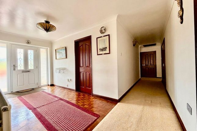 4 Lowenac Gardens, Camborne photo 4