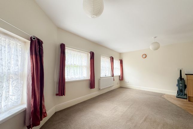 5b, Dam Street, Saltburn-by-the-Sea photo 3
