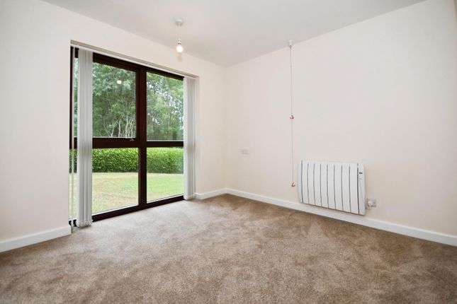 19 Kingfisher House, Lifestyle Village, High Street, Old Whittington photo 3