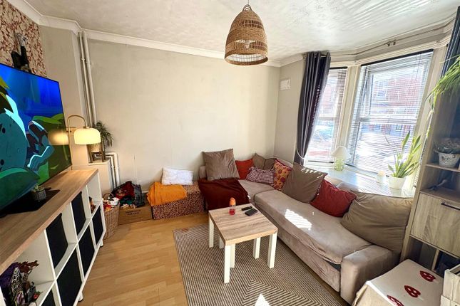 34, Linden Road, West Sussex photo 5