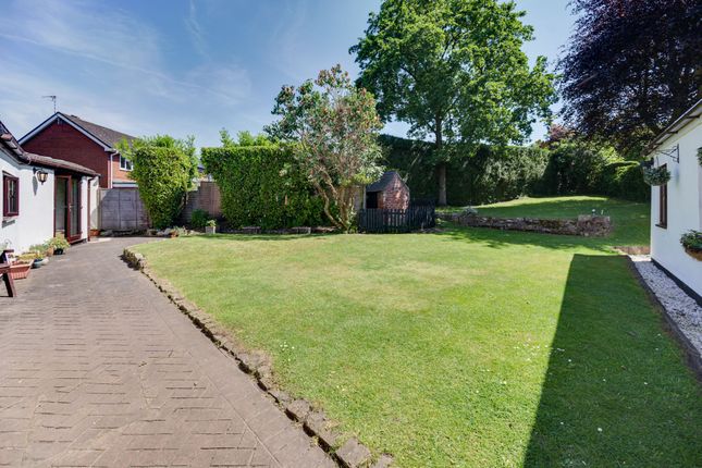 110 Congleton Road North, Stoke-On-Trent photo 3