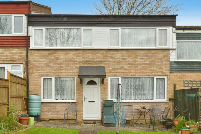 Terraced house for sale in Broad Dean, Eaglestone, Milton Keynes, Buckinghamshire