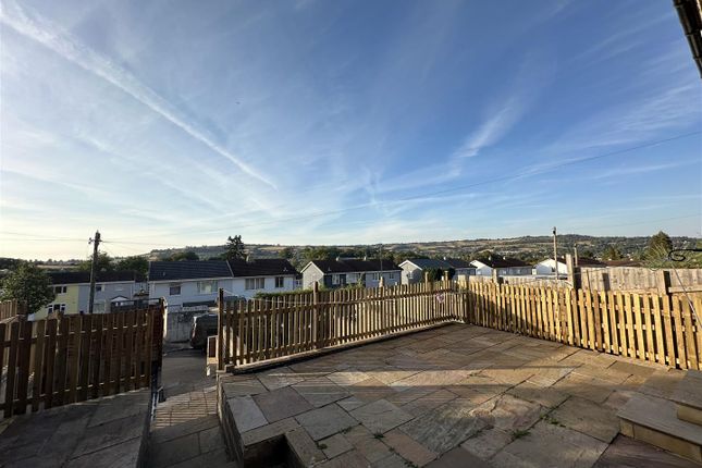 Room 2, 32, Shaws way, BATH photo 5