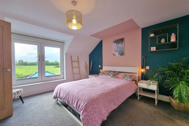 377B, Quemerford, Calne photo 5