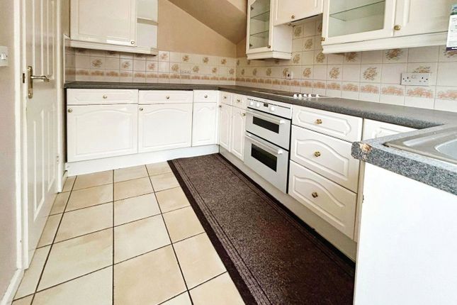 Semi-detached house to rent in Regency Close, Glen Parva, Leicester, Leicestershire