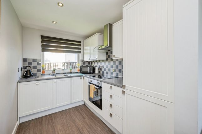 Chalet 48, Rainbows End Chalet Park, Mill Lane, Norwich photo 3