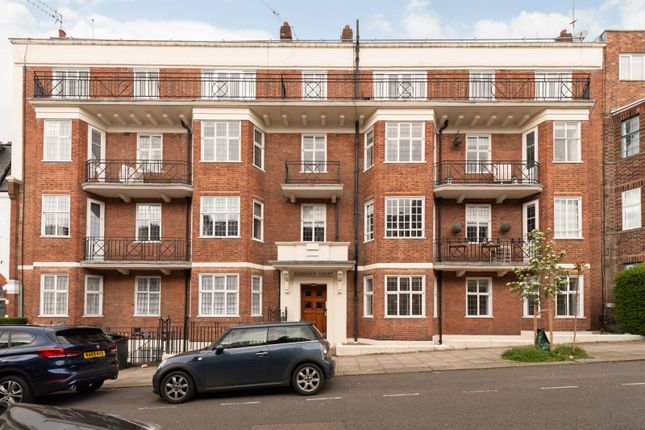 Thumbnail Flat to rent in Glenmore Road, London