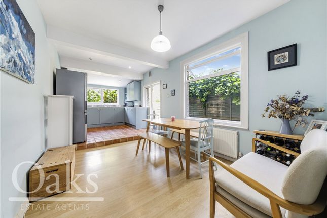 121, Addiscombe Court Road, Surrey photo 4