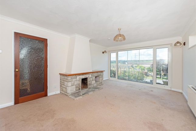 Viking Way, Horndean photo 4