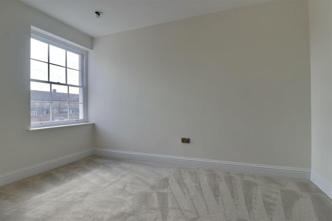 Apartment 5, 1, Portland Terrace, Southsea photo 4