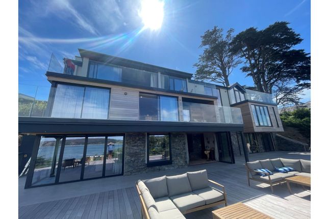Thumbnail Detached house for sale in Ty Clogwyn, Pwllheli