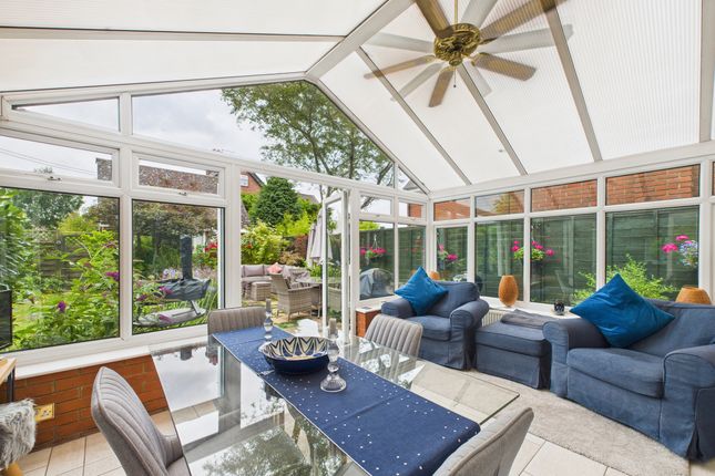 12 Watlington Road, Lewknor photo 3