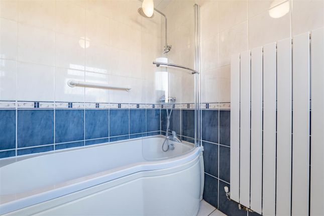 2, Greengate, Preston photo 4