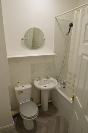 13, Saltwell Place, Gateshead photo 5