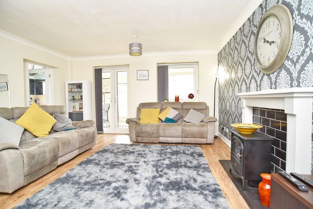 7 Bransdale Grove, Knaresborough photo 4