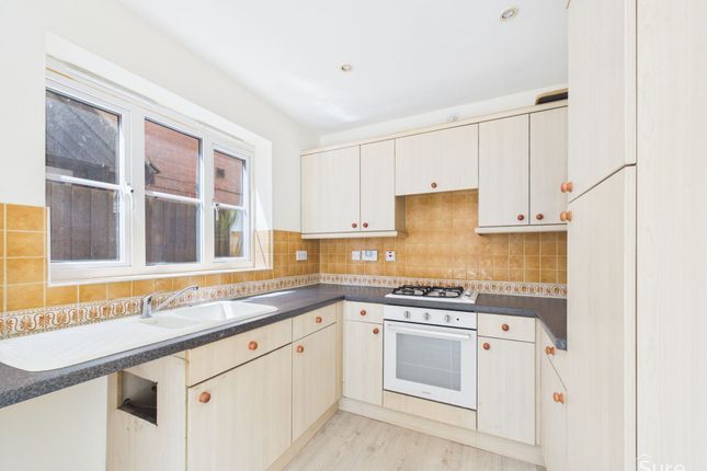 26 Outram Drive, Swadlincote photo 2