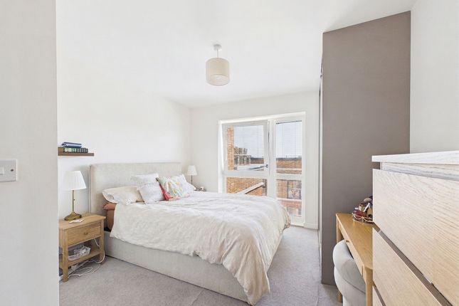 26 Graphite Court, Ruislip photo 3