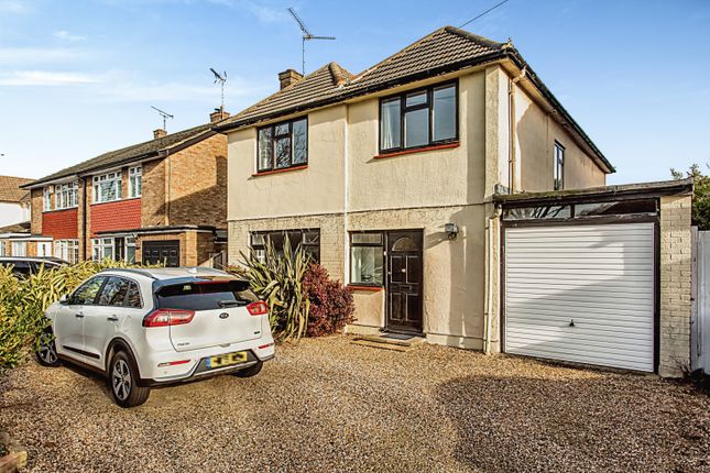 Thumbnail Detached house for sale in Maplin Way, Thorpe Bay, Essex