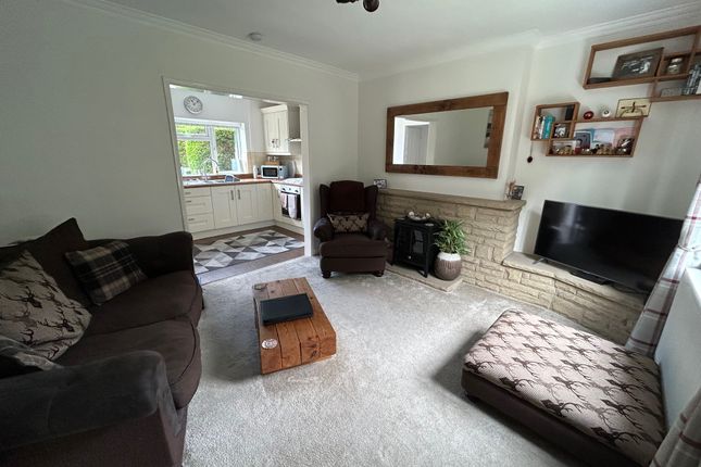 1, Chesterfield photo 5