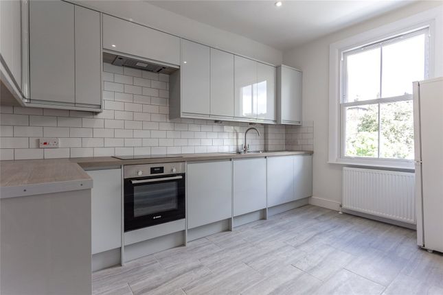 Flat A 15 Drayton Road, London, London photo 2