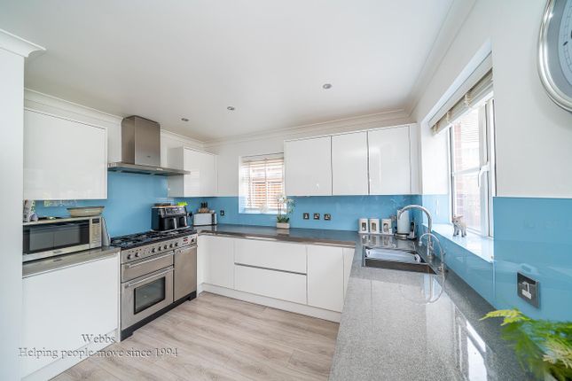 26, Lockside View, Brereton, Rugeley photo 4