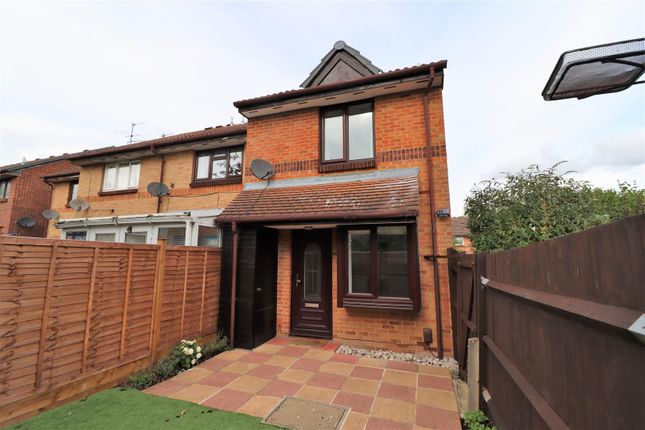 Thumbnail Property to rent in Greystoke Drive, Ruislip, Middlesex