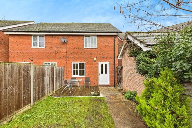 39, Acorn Way, Bury St. Edmunds photo 3