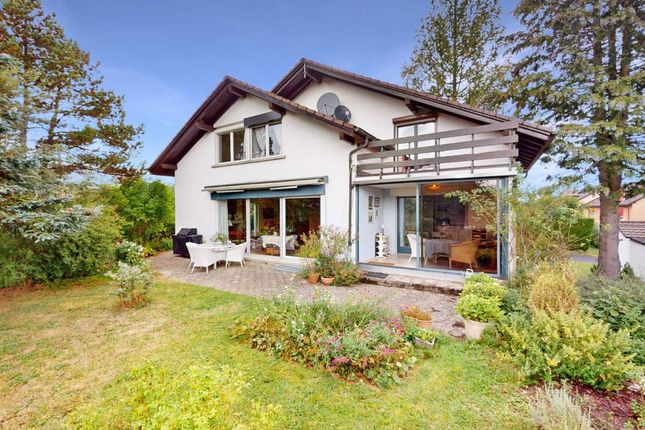 Villa for sale in Mollie-Margot, Canton De Vaud, Switzerland