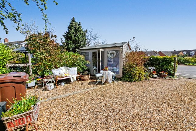 Chapelgate Cottage, Spalding photo 4
