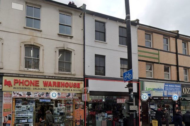 Commercial property to let in High Road, London