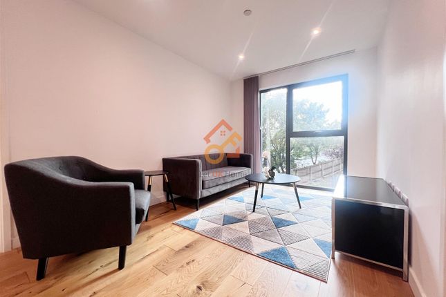 Apartment 102, The Axium, 40 Windmill Street, Birmingham photo 4