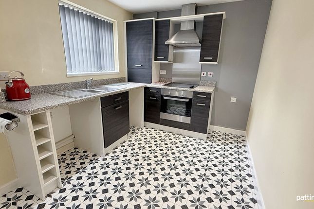 25, Acklington Court, Ashington photo 3