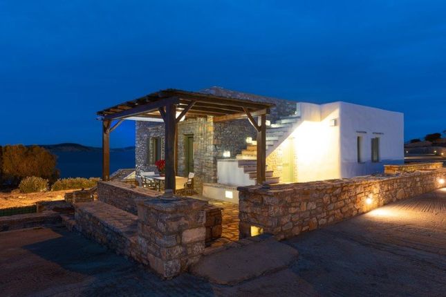 Villa for sale in Small Cyclades, Cyclade Islands, South Aegean, Greece