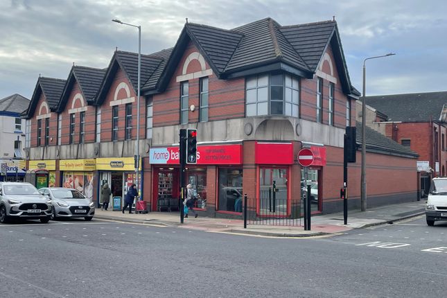 Retail premises to let in County Road, Liverpool