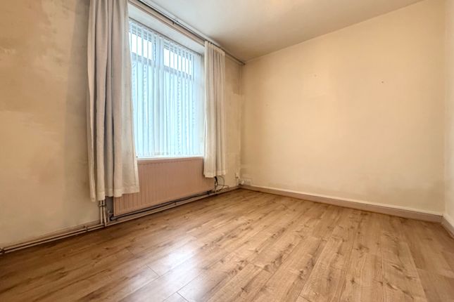 4 Cromer Street, Aberdar photo 2