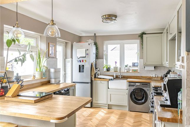 12, Gillmans Road, Kent photo 4