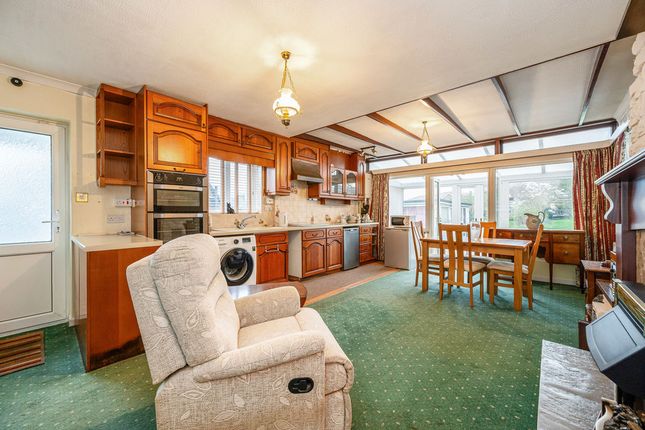 9, Yoells Lane, Lovdean photo 3
