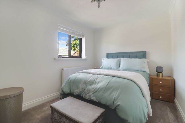 15 Thorn Street Mews, Woodville, Swadlincote photo 2