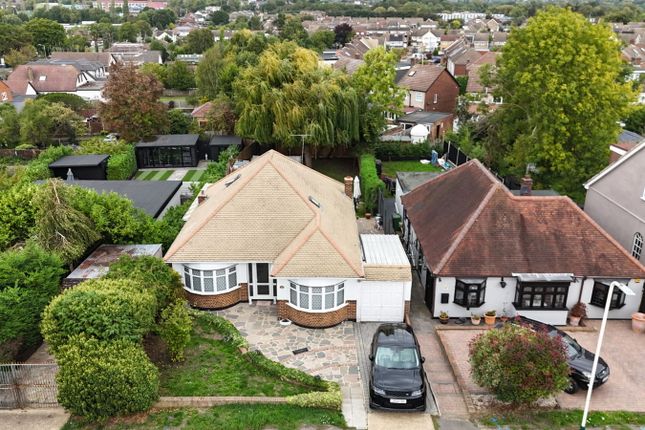 4-bed bungalow on 7, Hubbards Chase, Hornchurch, £775,000