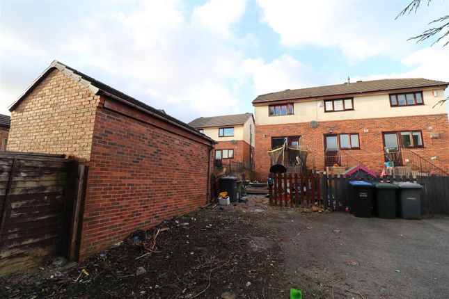 clydesdale-drive-buttershaw-bradford-bd6-2-bedroom-end-terrace-house