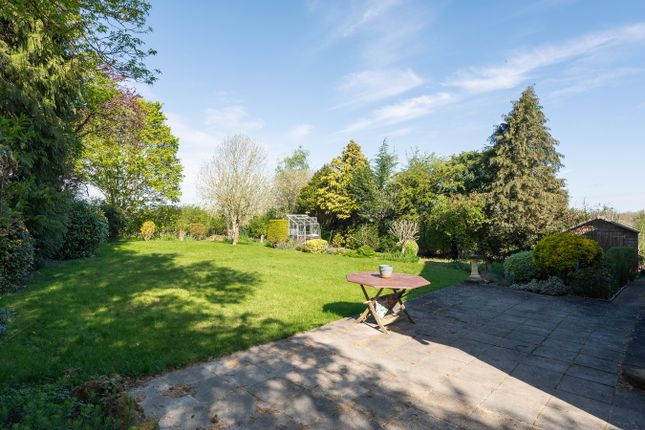 28, Renhold Road, Wilden, Bedfordshire photo 4