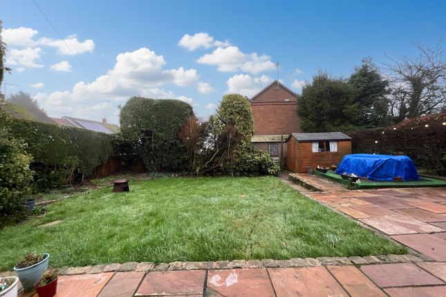 35 Valley Road, Stoke-On-Trent photo 4